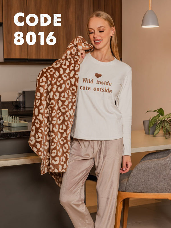 بيجامة شتوي حريمي 3 قطع .